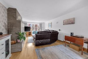 Photo 7- click for photo gallery